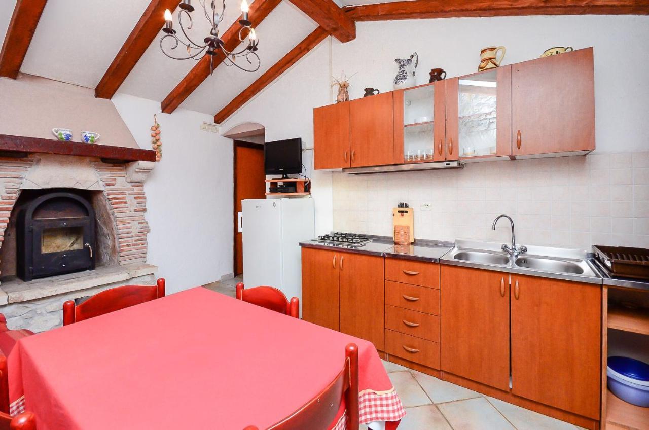 Apartment Josip Plomin Exterior foto